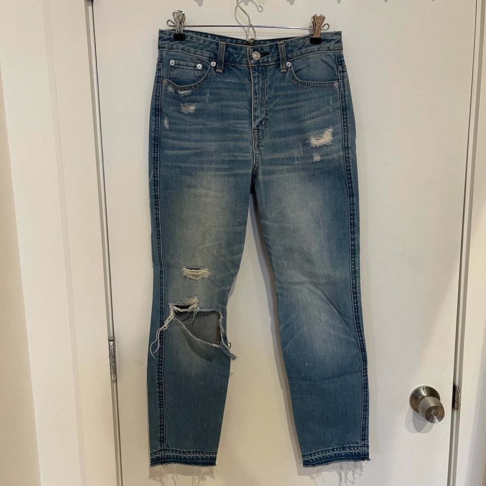 Abercrombie & Fitch destroyed skinny jean size 26